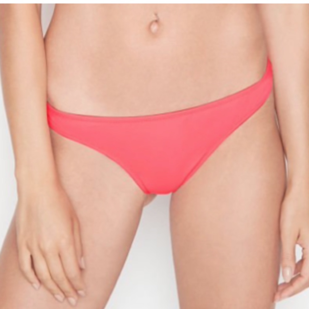 FIRM PRICE NWT Victoria's Secret Zuma Itsy Back Ruched Bikini